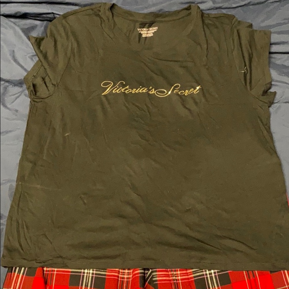 Victoria’s Secret Plaided Pajamas XL